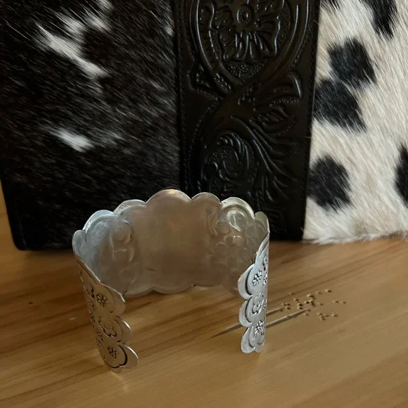 New Faux Squash Turquoise Stone Silver Toned cuff bracelet womens boho western - Picture 6 of 8